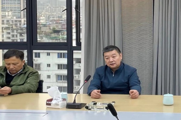 麗水市建設(shè)局黨組書記、局長鐘小松一行到浙江中立建設(shè)有限公司走訪